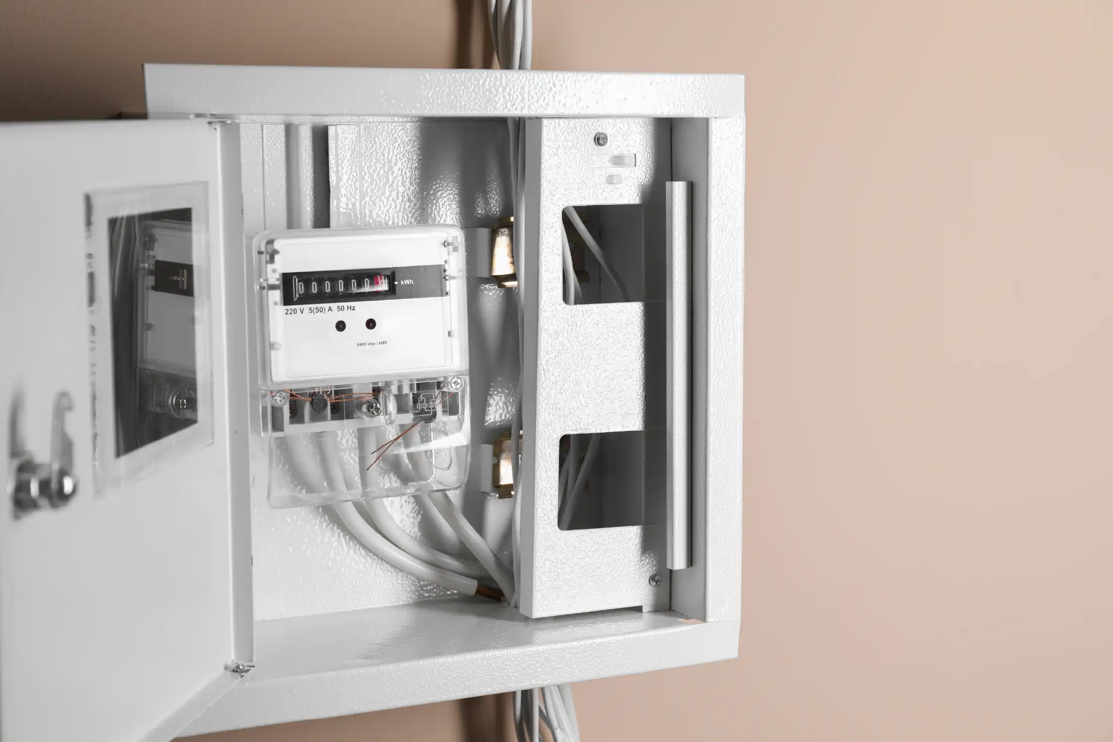 Die-cast aluminium electrical enclosures