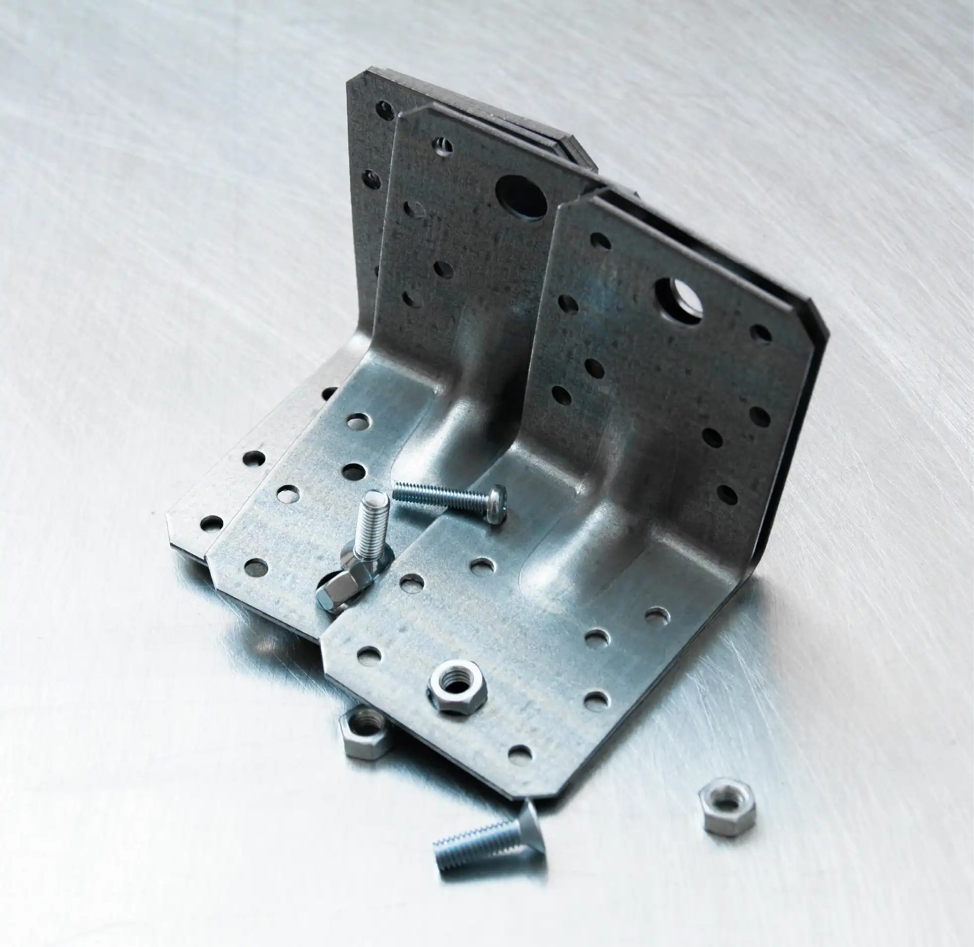 Load-bearing aluminium die-cast brackets