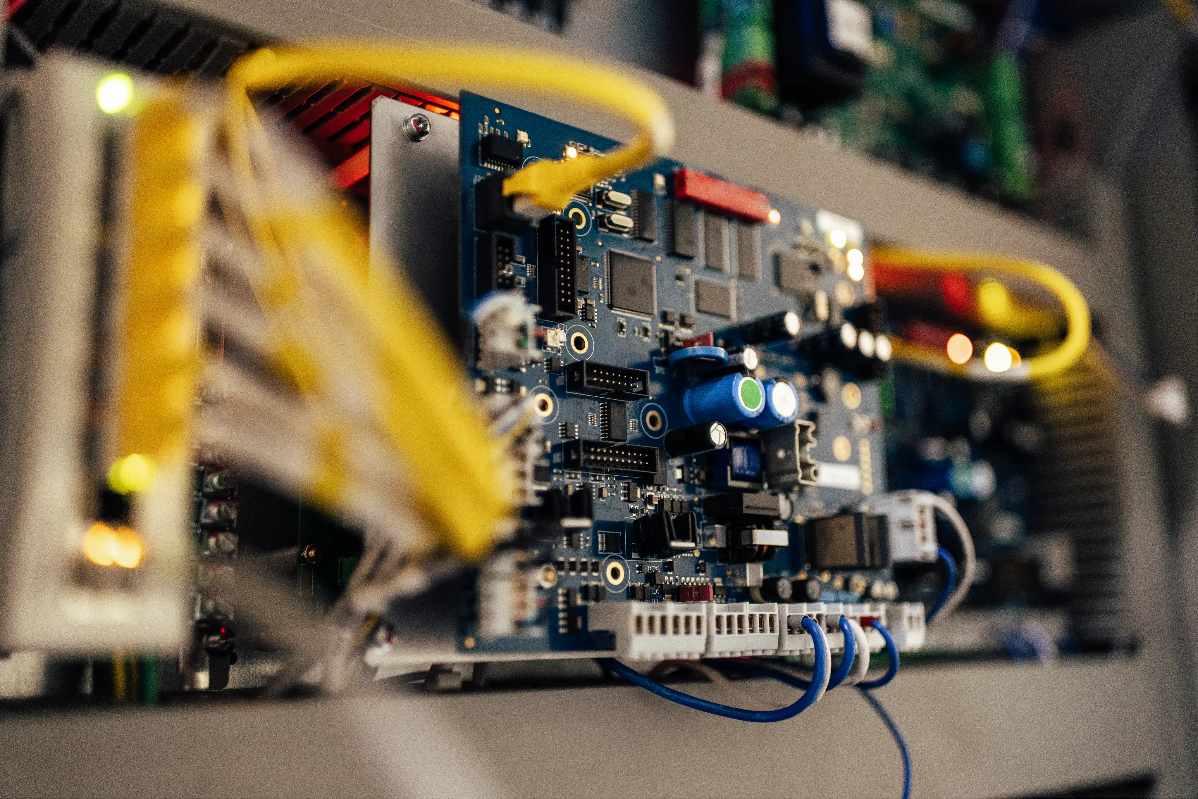 Electrical and electronics applications for aluminium forgings